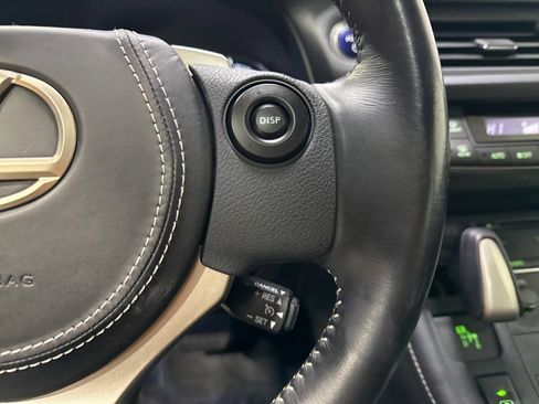 Used 2017 Lexus CT 200h w/ Navigation System Package image 13