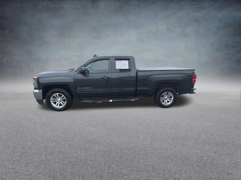 Used 2018 Chevrolet Silverado 1500 LT w/ All Star Edition AWD/4WD image 2