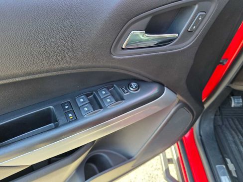 Used 2018 Chevrolet Colorado ZR2 AWD/4WD image 22