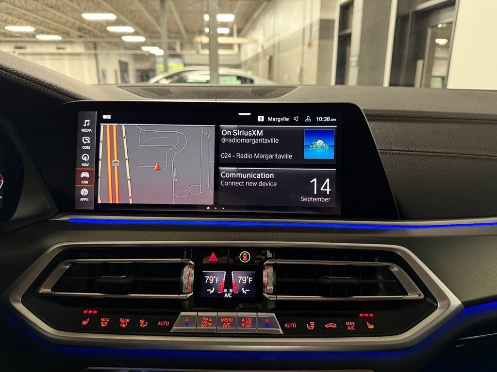 Used 2021 BMW X6 xDrive40i w/ M Sport Package AWD/4WD image 12