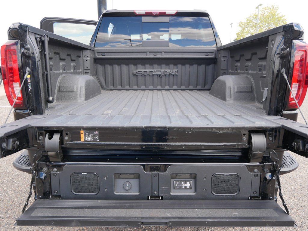 Used 2024 GMC Sierra 1500 AT4X AWD/4WD image 11