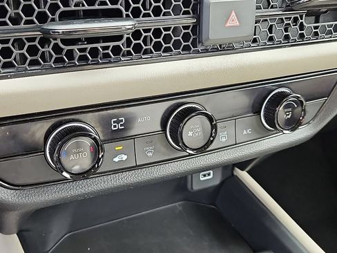 Certified 2024 Honda HR-V LX image 16