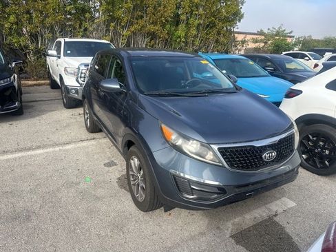Used 2016 Kia Sportage LX image 5