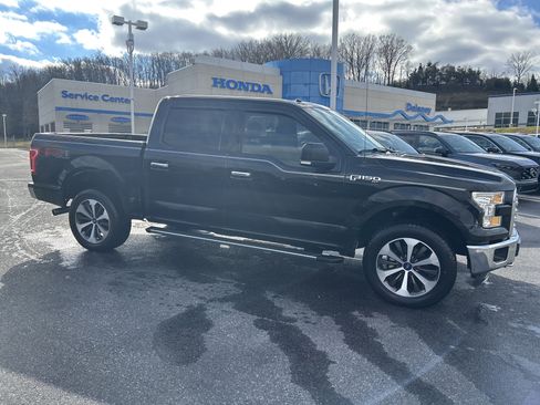 Used 2015 Ford F150 XLT w/ Equipment Group 302A Luxury image 5