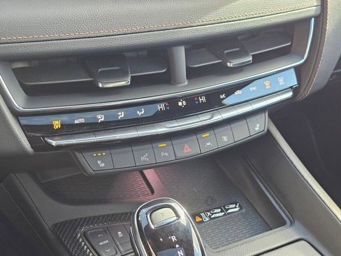 New 2026 Cadillac CT5 V image 32