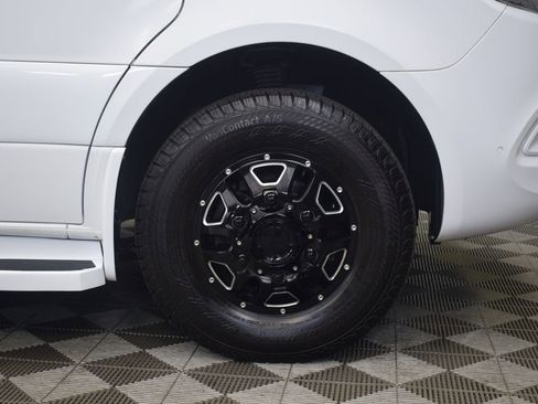 Used 2020 Mercedes-Benz Sprinter 3500 image 30