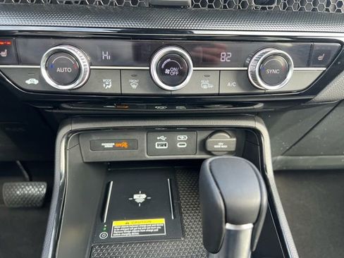 Certified 2024 Honda CR-V Sport Touring image 22