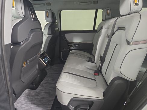 Used 2023 Rivian R1S Adventure AWD/4WD image 55