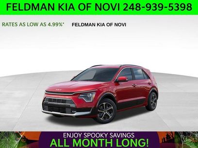 New 2025 Kia Niro SX