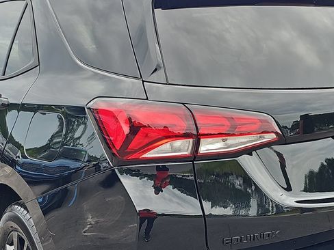 Used 2024 Chevrolet Equinox LS w/ LS Convenience Package FWD image 33