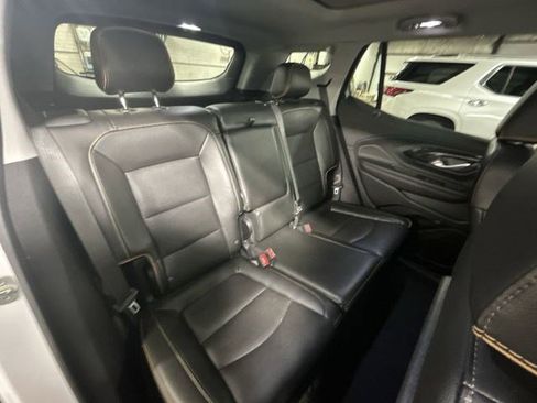 Used 2022 GMC Terrain AT4 AWD/4WD image 26