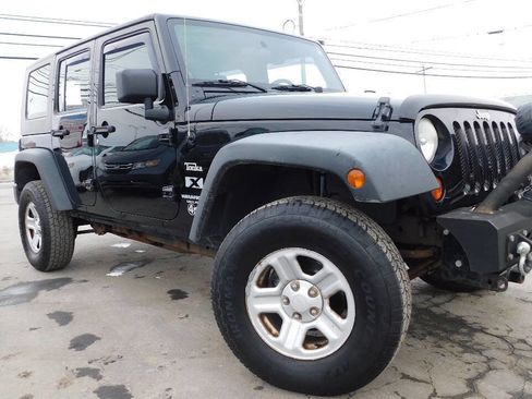 Used 2008 Jeep Wrangler Unlimited X image 20
