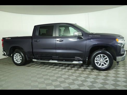 Used 2023 Chevrolet Silverado 1500 LT image 18
