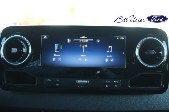 Used 2025 Mercedes-Benz Sprinter 2500 image 15