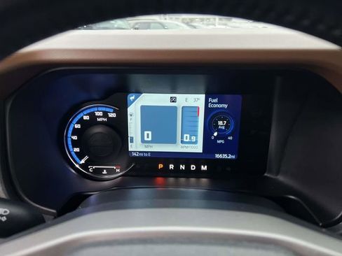 Used 2024 Ford Bronco Outer Banks image 15