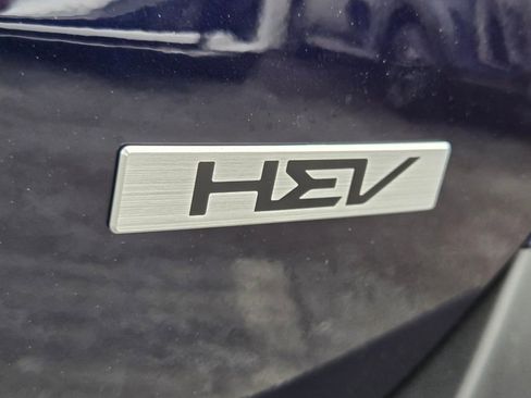 New 2026 Kia Carnival LXS FWD image 5