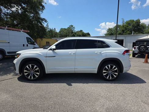 Used 2023 Volkswagen Atlas Cross Sport SEL Premium R-Line AWD/4WD image 3