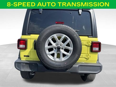 Used 2023 Jeep Wrangler Unlimited Sport AWD/4WD image 10