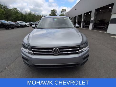 Used 2021 Volkswagen Tiguan SE FWD image 8