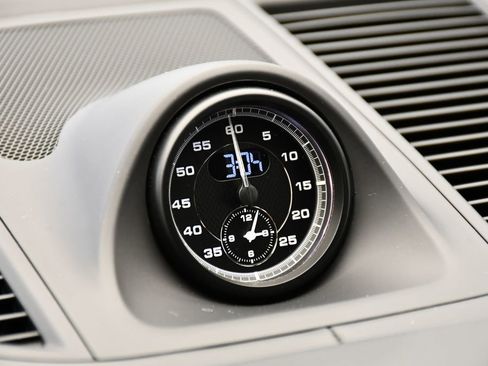 Used 2024 Porsche Macan S image 20