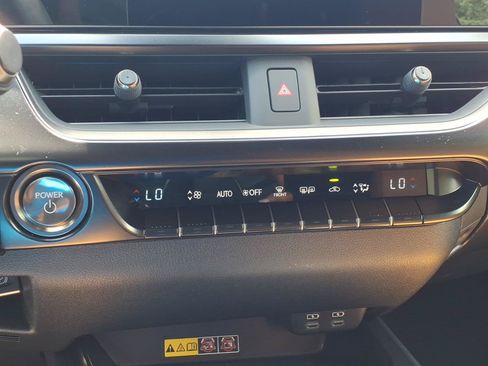 Used 2025 Lexus UX 300h AWD w/ Cold Area Package image 11