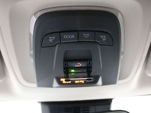 Used 2023 Toyota Corolla LE w/ LE Convenience Package image 17