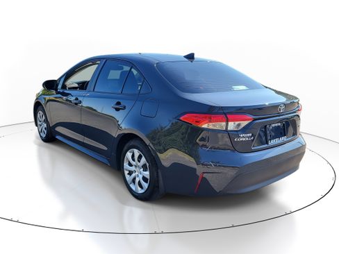 Certified 2025 Toyota Corolla LE image 6