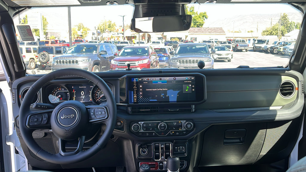Used 2026 Jeep Gladiator Mojave AWD/4WD image 23