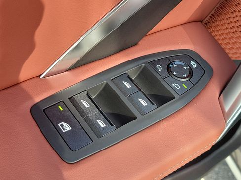 New 2026 BMW X1 xDrive28i w/ Convenience Package AWD/4WD image 18