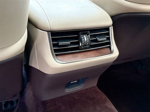 Used 2019 Lexus LS 500 w/ Accessory Package (Z2) image 28