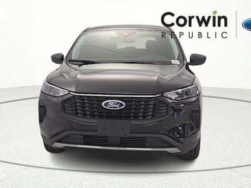 New 2026 Ford Escape Active w/ Cold Weather Package image 2