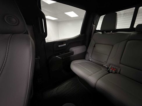 Used 2021 GMC Sierra 1500 SLT image 12