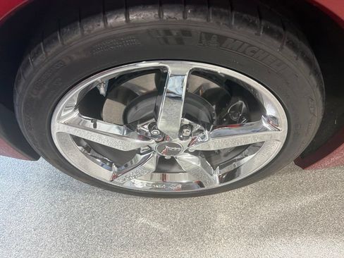 Used 2015 Chevrolet Corvette Stingray Convertible w/ 2LT Preferred Equipment Group RWD image 11