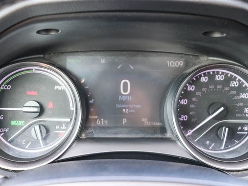 Used 2021 Toyota Camry XSE w/ Navigation Upgrade Package FWD image 25