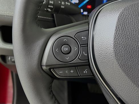 Used 2025 Toyota RAV4 XLE Premium image 19