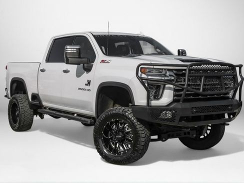 Used 2020 Chevrolet Silverado 2500 LTZ w/ LTZ Premium Package image 4