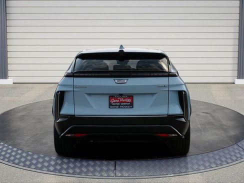 Used 2024 Cadillac Lyriq Luxury RWD image 6