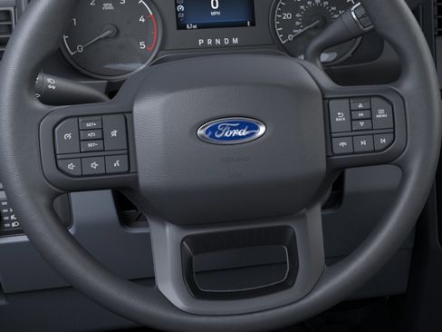 New 2025 Ford F250 XL w/ XL Chrome Package RWD image 34