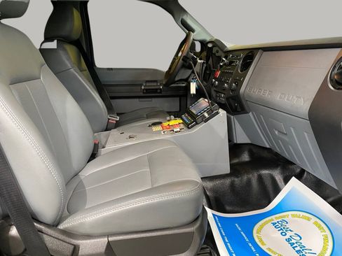 Used 2011 Ford F450 XL w/ PWR Equipment Group image 20