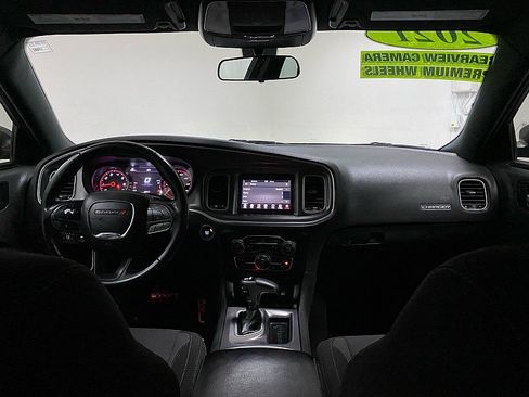 Used 2021 Dodge Charger SXT image 22