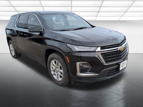 Used 2023 Chevrolet Traverse LS w/ LPO, Roadside Safety Package image 1