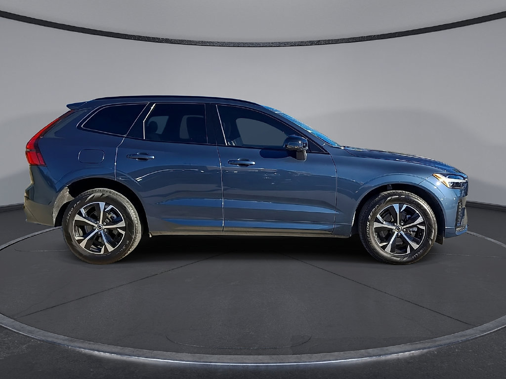 Certified 2026 Volvo XC60 B5 Core AWD/4WD image 6
