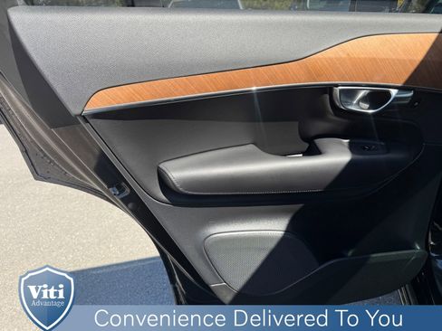 Certified 2025 Volvo XC90 B6 Plus w/ Protection Package Premier AWD/4WD image 20
