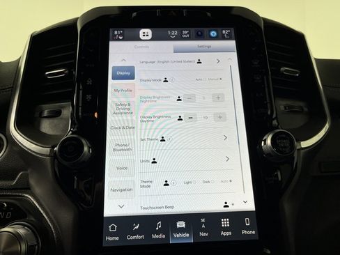 Used 2023 RAM 1500 Laramie image 29