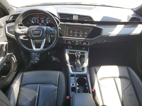 Used 2023 Audi Q3 2.0T Premium image 16