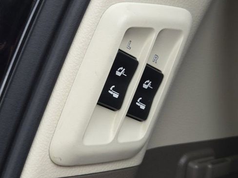 Used 2019 Lexus GX 460 Luxury image 29