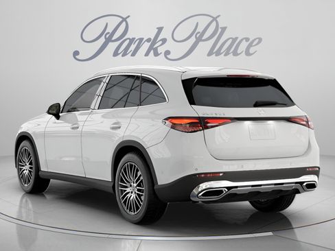 Certified 2026 Mercedes-Benz GLC 300 image 13