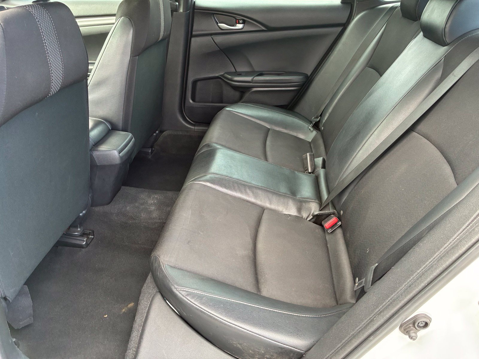 Used 2019 Honda Civic Sport image 16