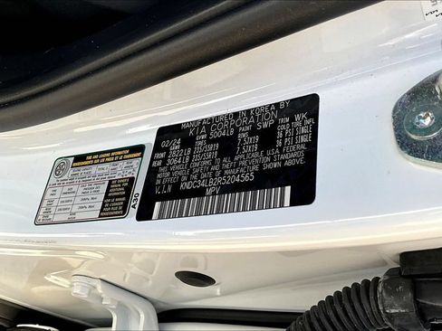 Used 2024 Kia EV6 Light RWD image 18