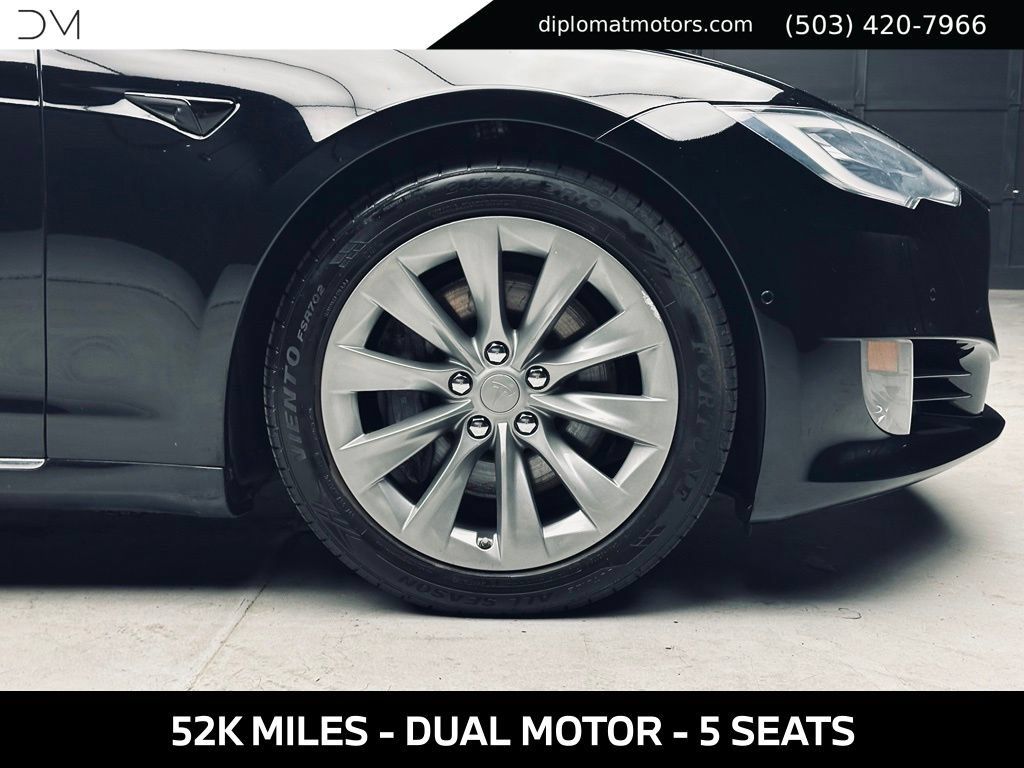 Used 2016 Tesla Model S 60D AWD/4WD image 40